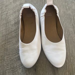 Eileen fisher 7.5 white flat shoes